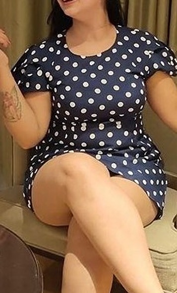 Pune call girl